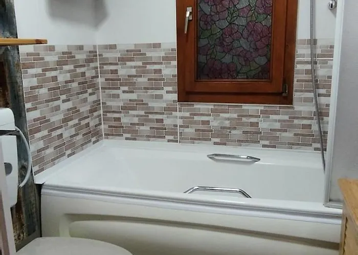 Chestnut's Little Kemping