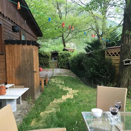 Chestnut's Little Camping Collonges